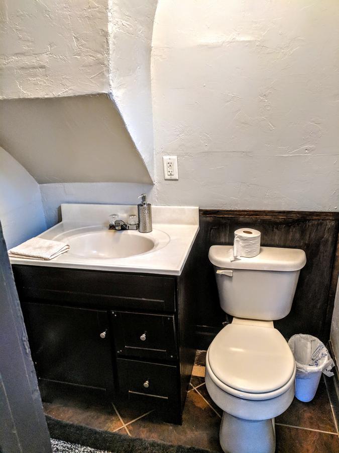 Vintage Cozy Family Home Near National Parks سانت أنتوني المظهر الخارجي الصورة