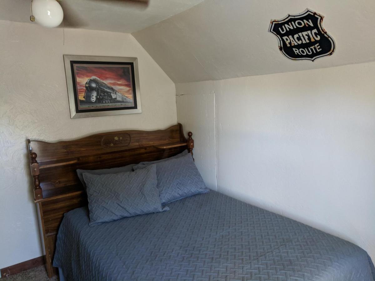 Vintage Cozy Family Home Near National Parks سانت أنتوني المظهر الخارجي الصورة